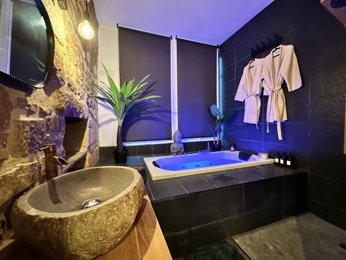 Bali Room Dijon Exterior photo